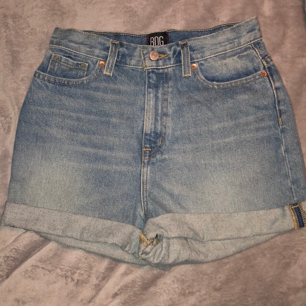 Urban Outfitters mom shorts